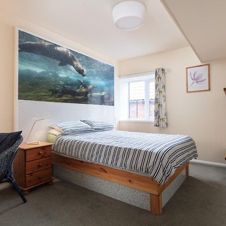 Discovery Accommodation Whitby Esterno foto