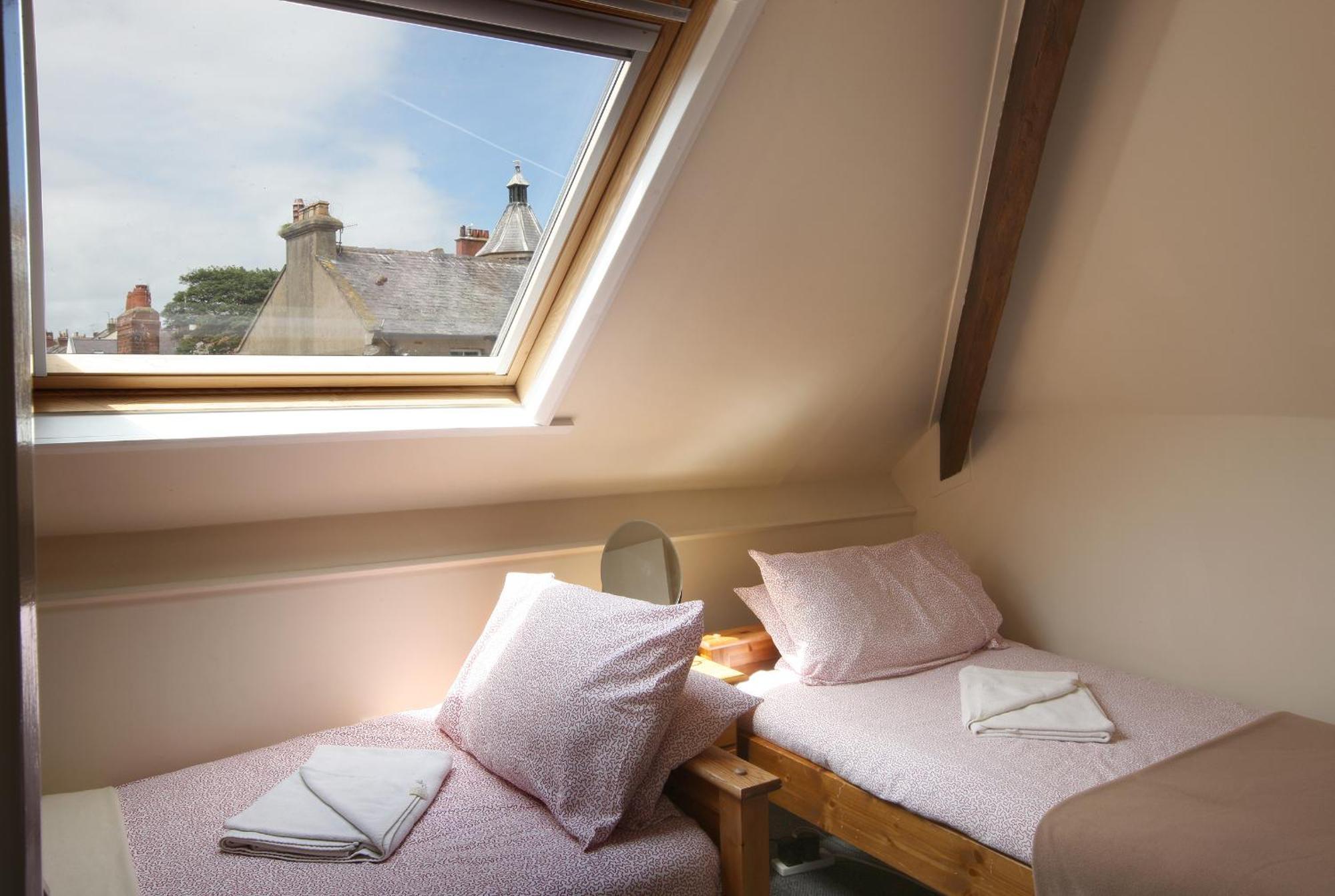 Discovery Accommodation Whitby Esterno foto