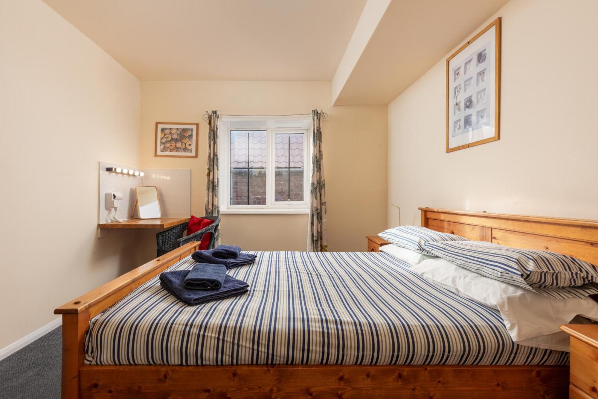 Discovery Accommodation Whitby Esterno foto