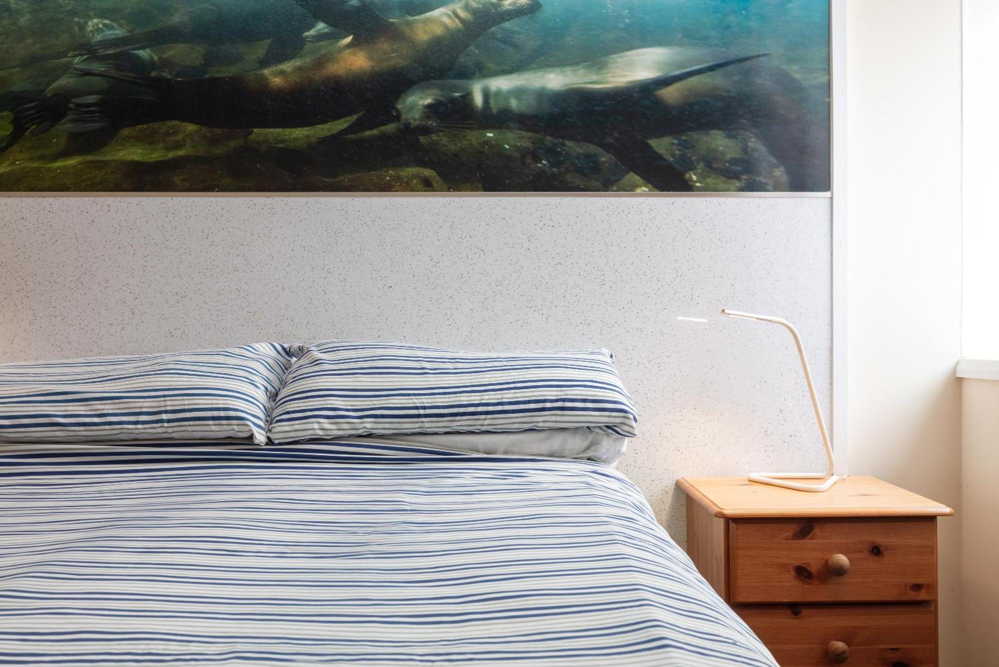 Discovery Accommodation Whitby Esterno foto