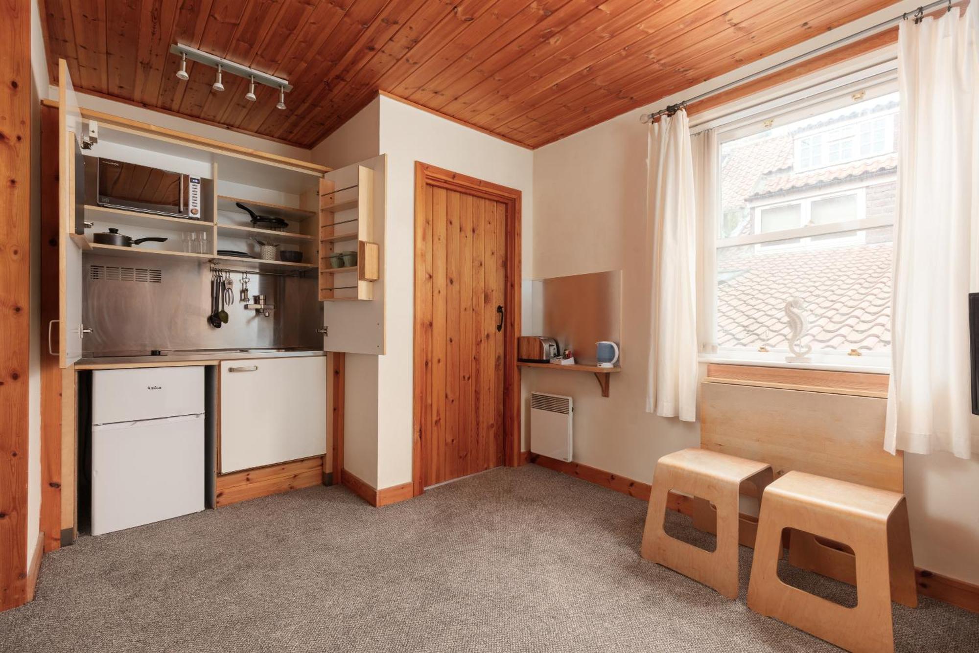 Discovery Accommodation Whitby Esterno foto