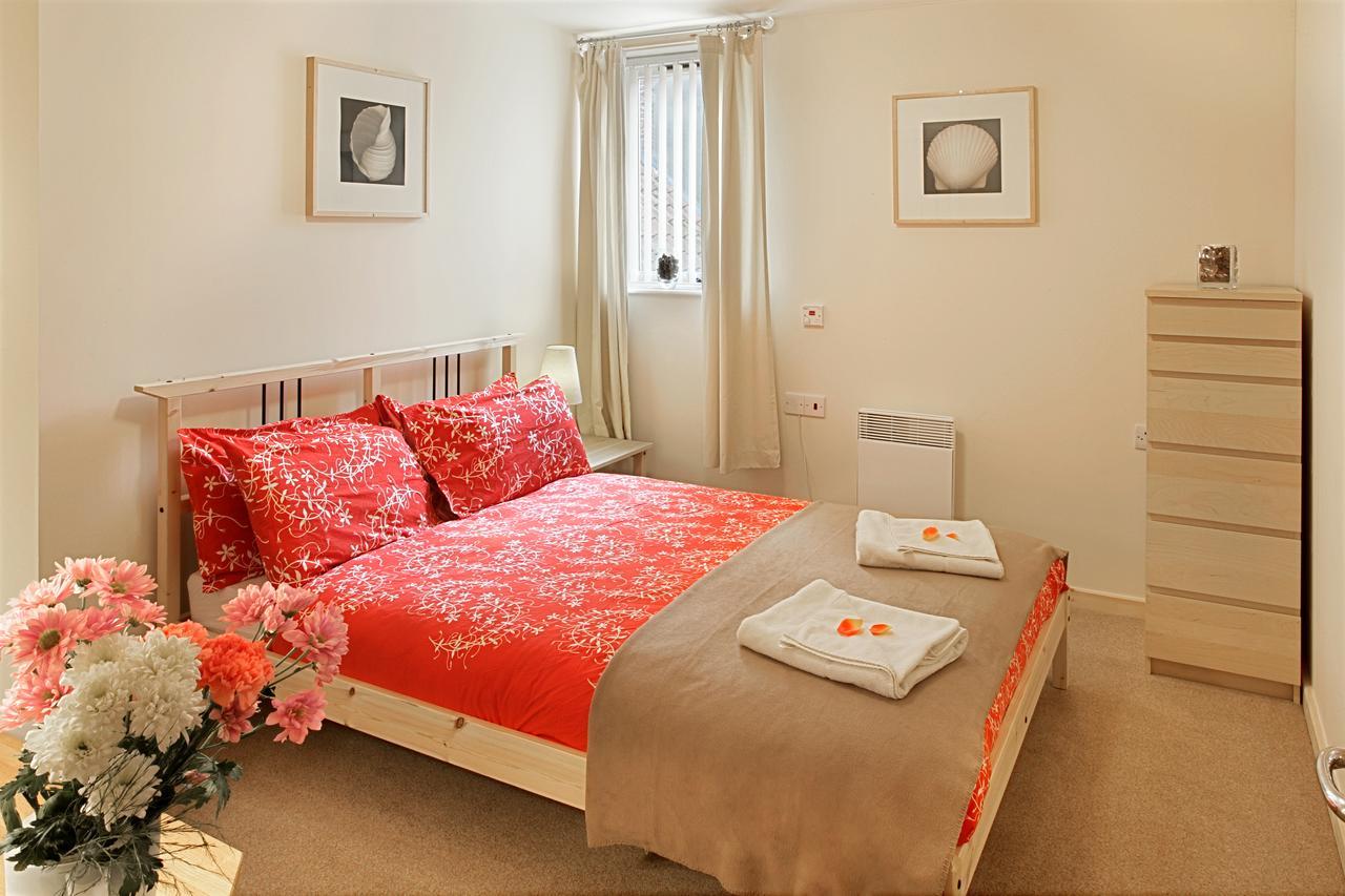 Discovery Accommodation Whitby Esterno foto